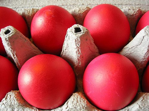 5 Things You Can Expect to See at Easter in Greece red eggs