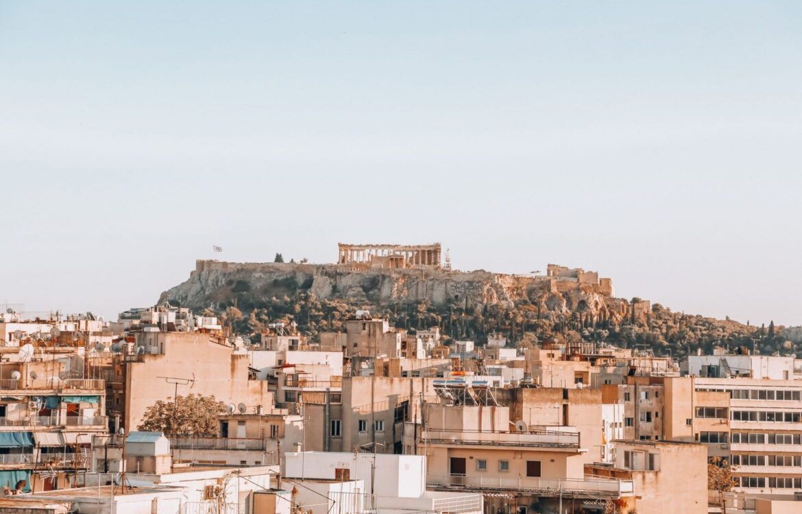 Best Apps to Download when Traveling to Athens, Greece kylie docherty CCLyr m4emY unsplash