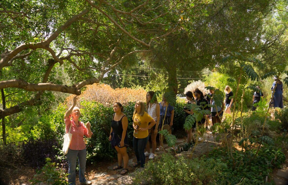 Class visits the Sparoza Mediterranean Garden Hadji SparozaGarden su19 5 edited