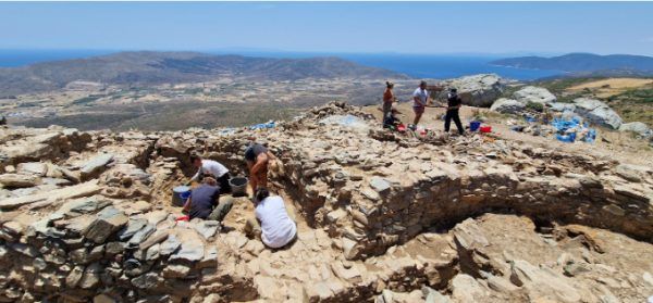Excavating Prehistory on an Aegean Island: The Gourimadi Archaeological Project Gourimadi1