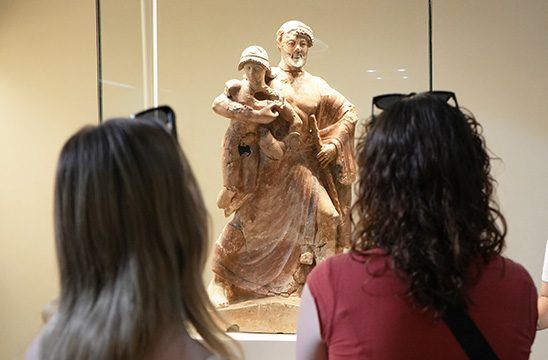 Who Owns the Past? Collectors, Museums, and the Ethics of Ownership ARCH355