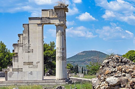 Healing in Ancient Greece (Athens, Epidaurus, Kos) Healing in Ancient Greece1