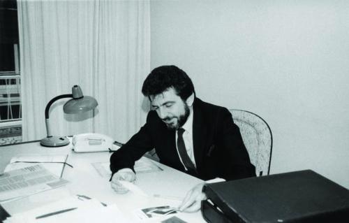Alexis Phylactopoulos newly established at his office at 59 Deinokratous as Director of CYA in 1986. (He had studied Law at the University of Athens, International Relations and Public Affairs at the Woodrow Wilson School at Princeton University, and International Law at the University of Cambridge. Before assuming the Directorship of CYA he had been Director of the Press and Information Service of the Greek Embassy in Washington, D.C., Press Counselor at the Greek Embassy in Mexico City, and Director of Members and External Affairs of the Federation of Greek Industries.